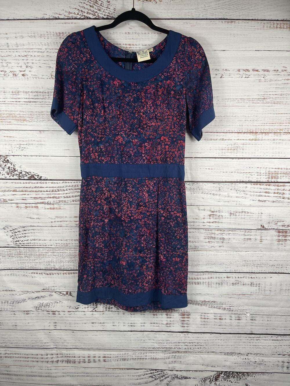 Go Fish Dress Women's XS Blue Red Print Rayon Short Sleeve Boho Mini Indonesia